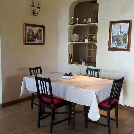 Casa Del Artista Holiday home *